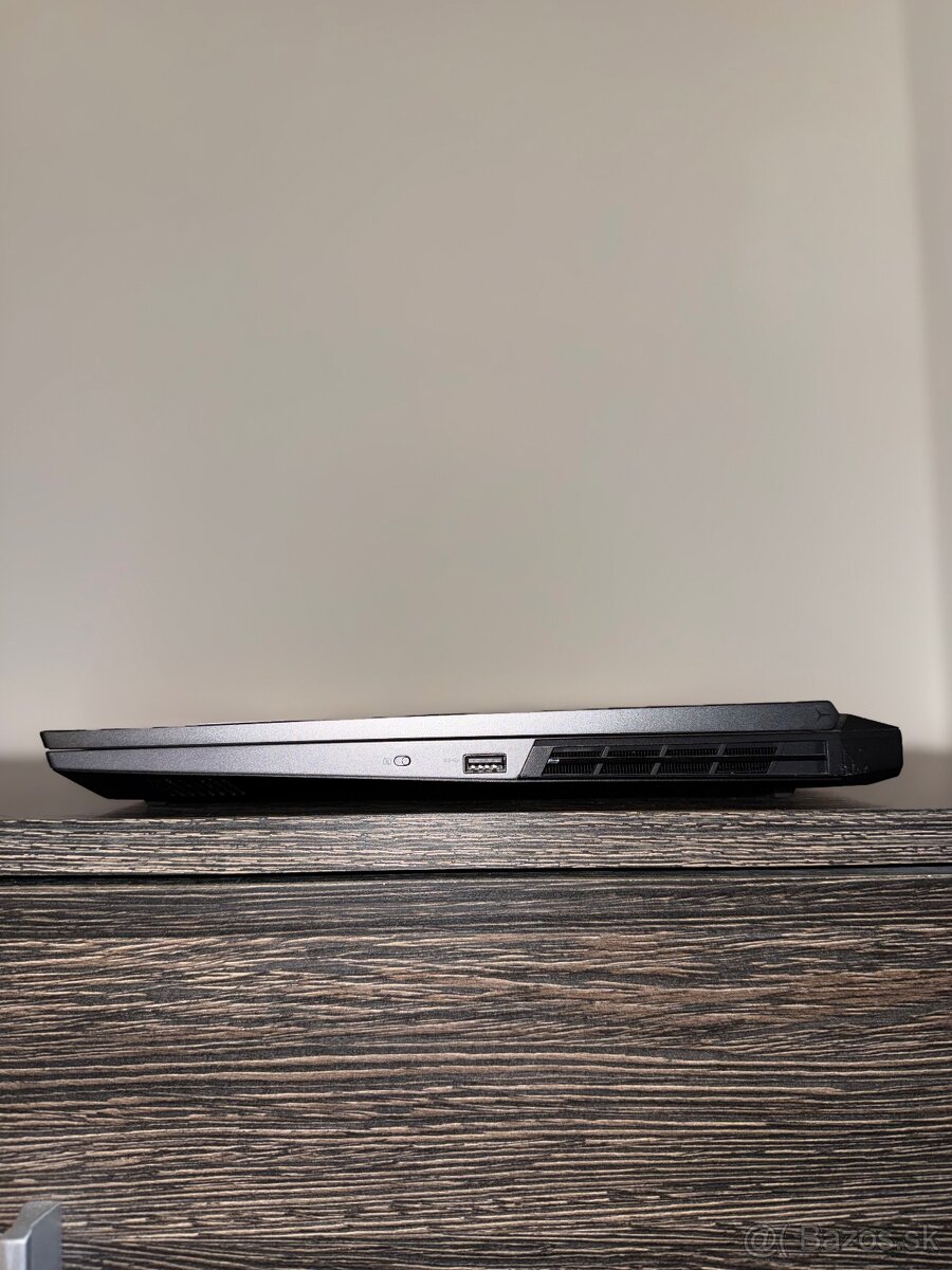 LEGION 5 PRO RTX 3070 (140W) 32GB RAM TOP STAV - 4