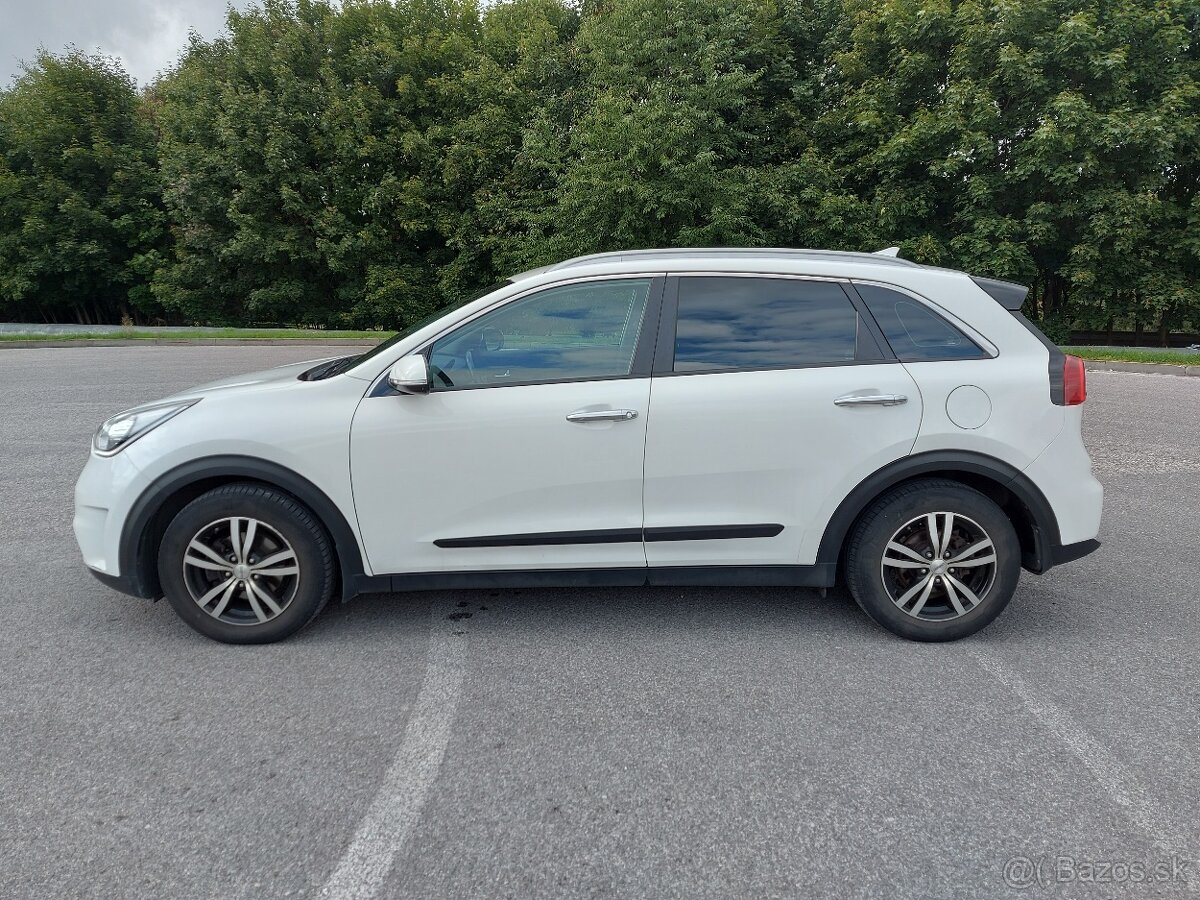 KIA Niro 1.6 GDi Hybrid Gold - 4