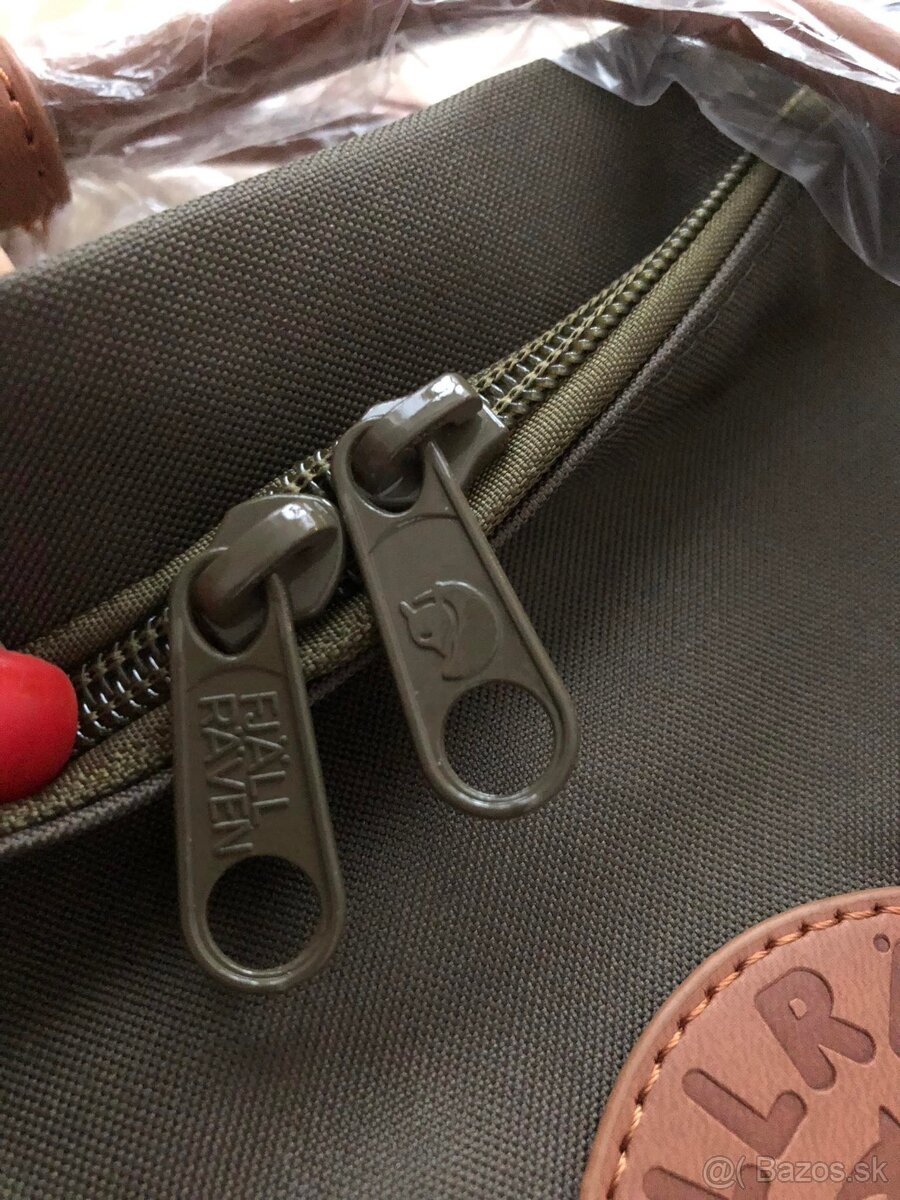 Batoh Fjällräven Kanken military s hnedými prvkami - 4