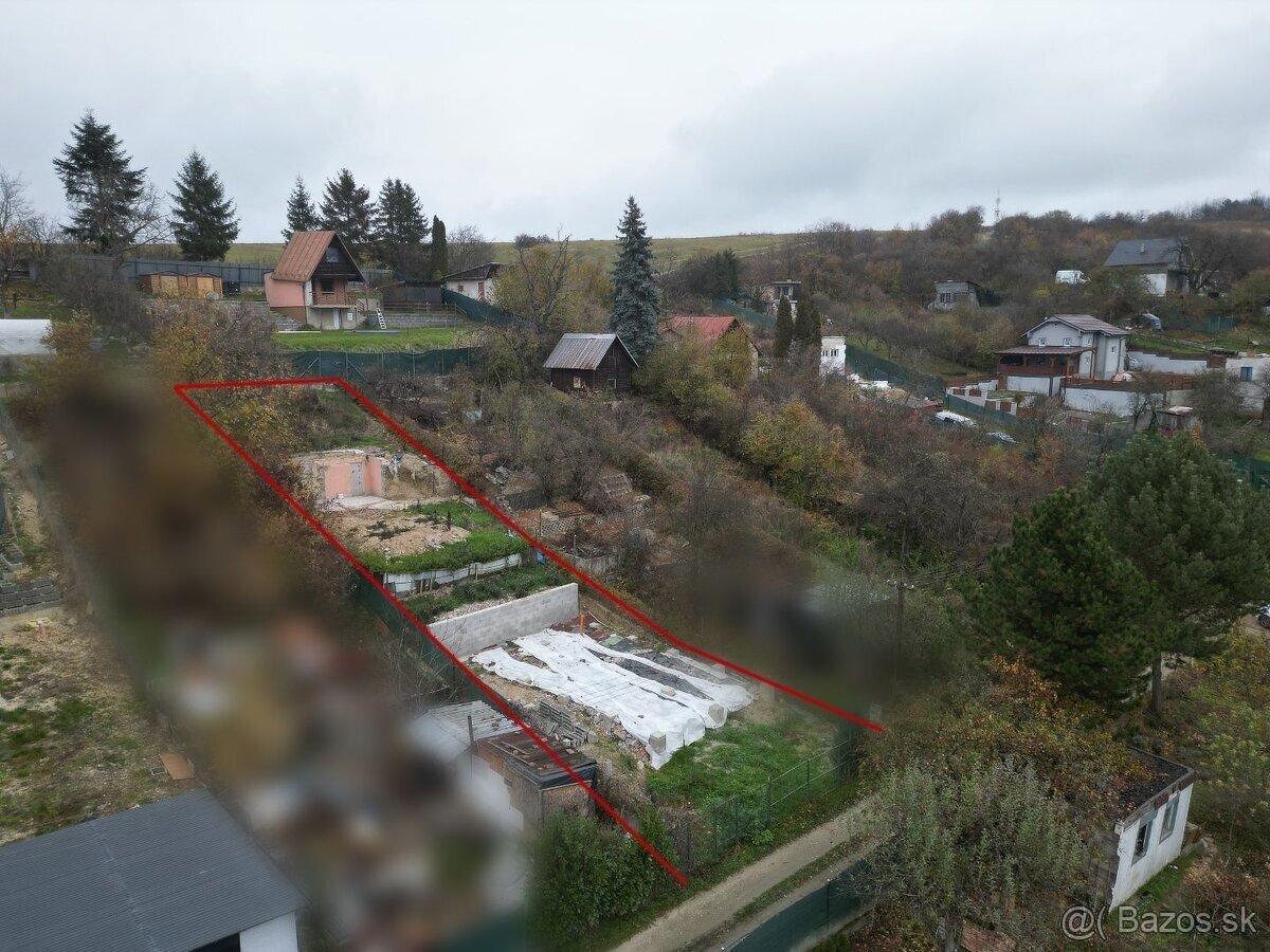 POZEMOK PANORÁMA 441 m2/ 100 eur/m2 - 4