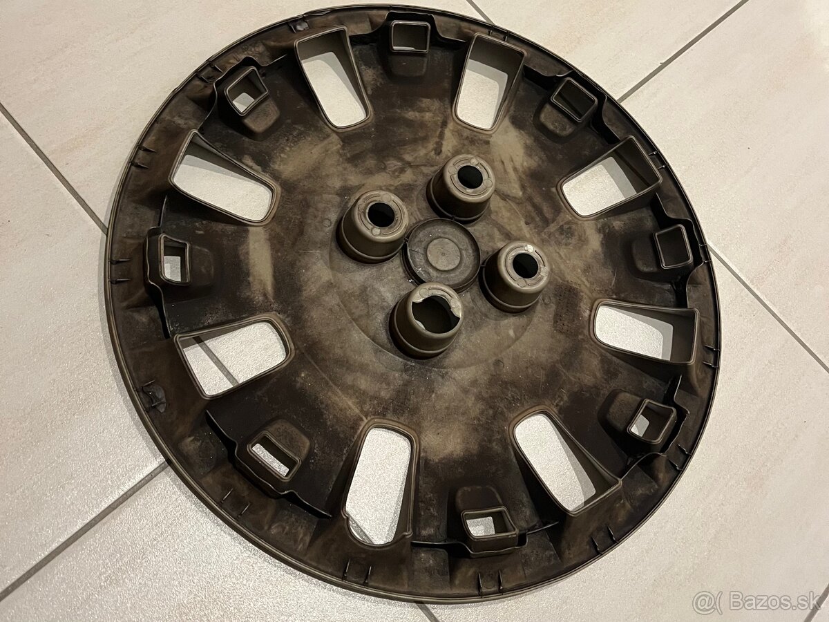 Puklice 15” Peugeot - 4