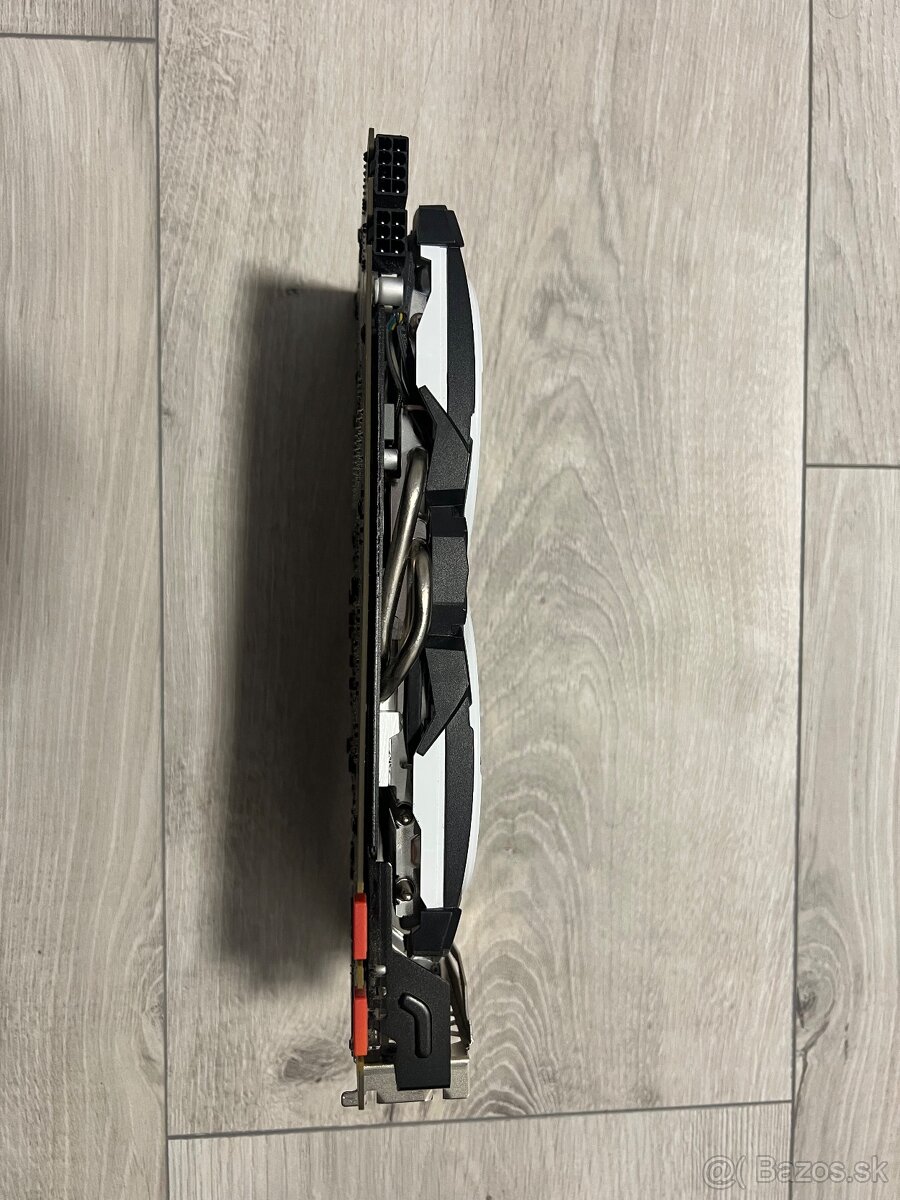 MSI GTX 1080 ARMOR 8GB - 4