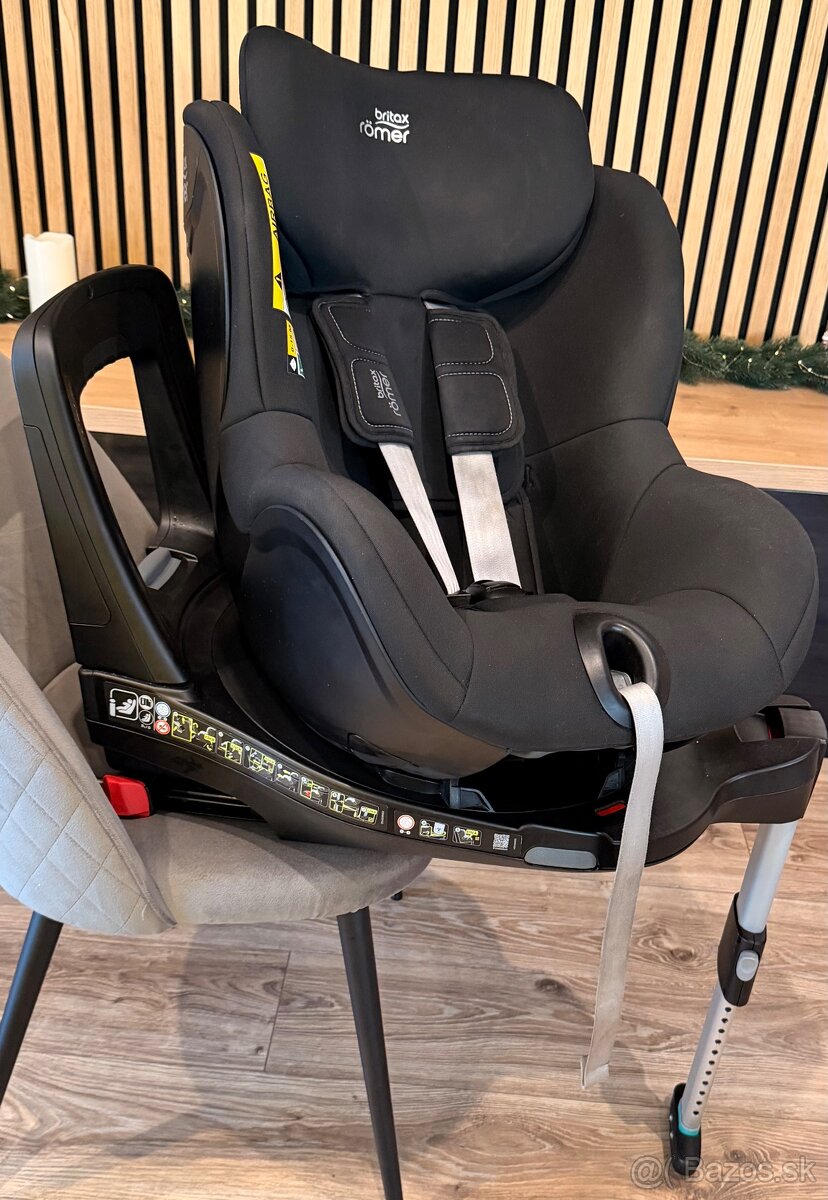 Predám detskú autosedačku Britax Römer M i- Size - 4