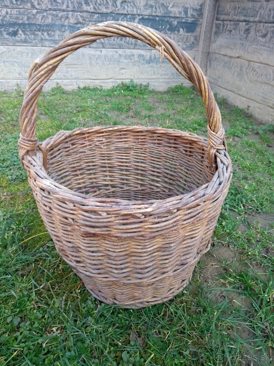 Starý nábytok a predmety - 4