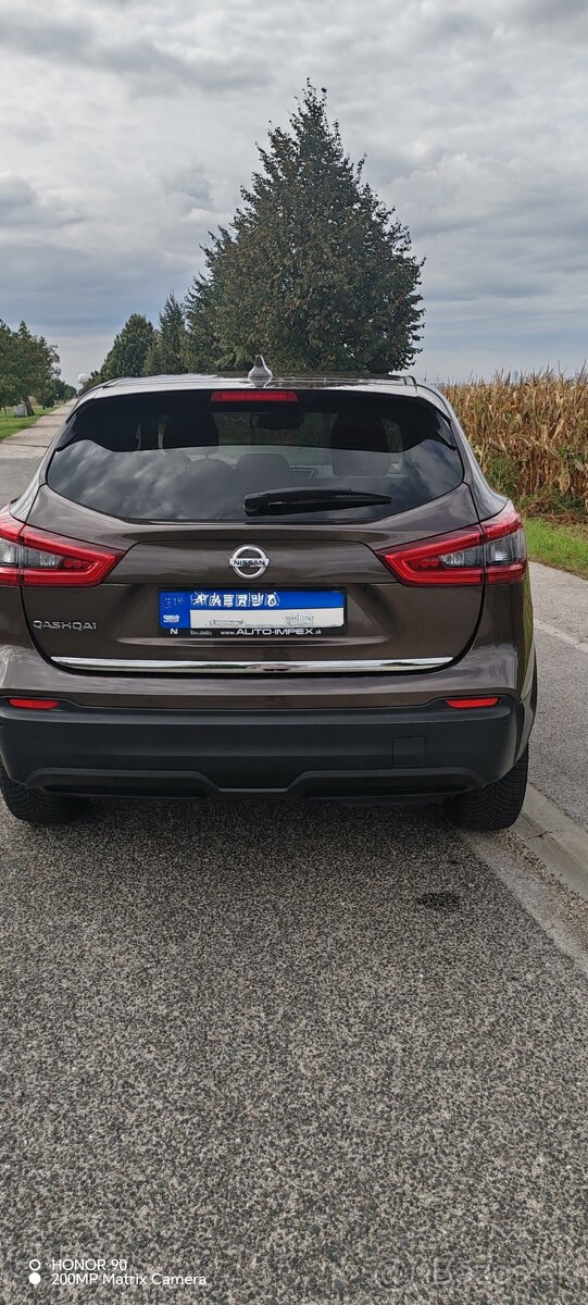 Nissan Qashqai - 4