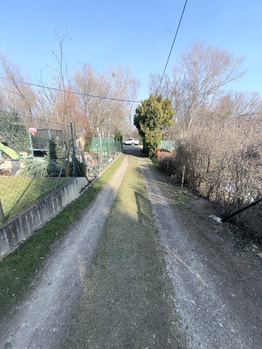 Záhradka na predaj pri Váhu - 4