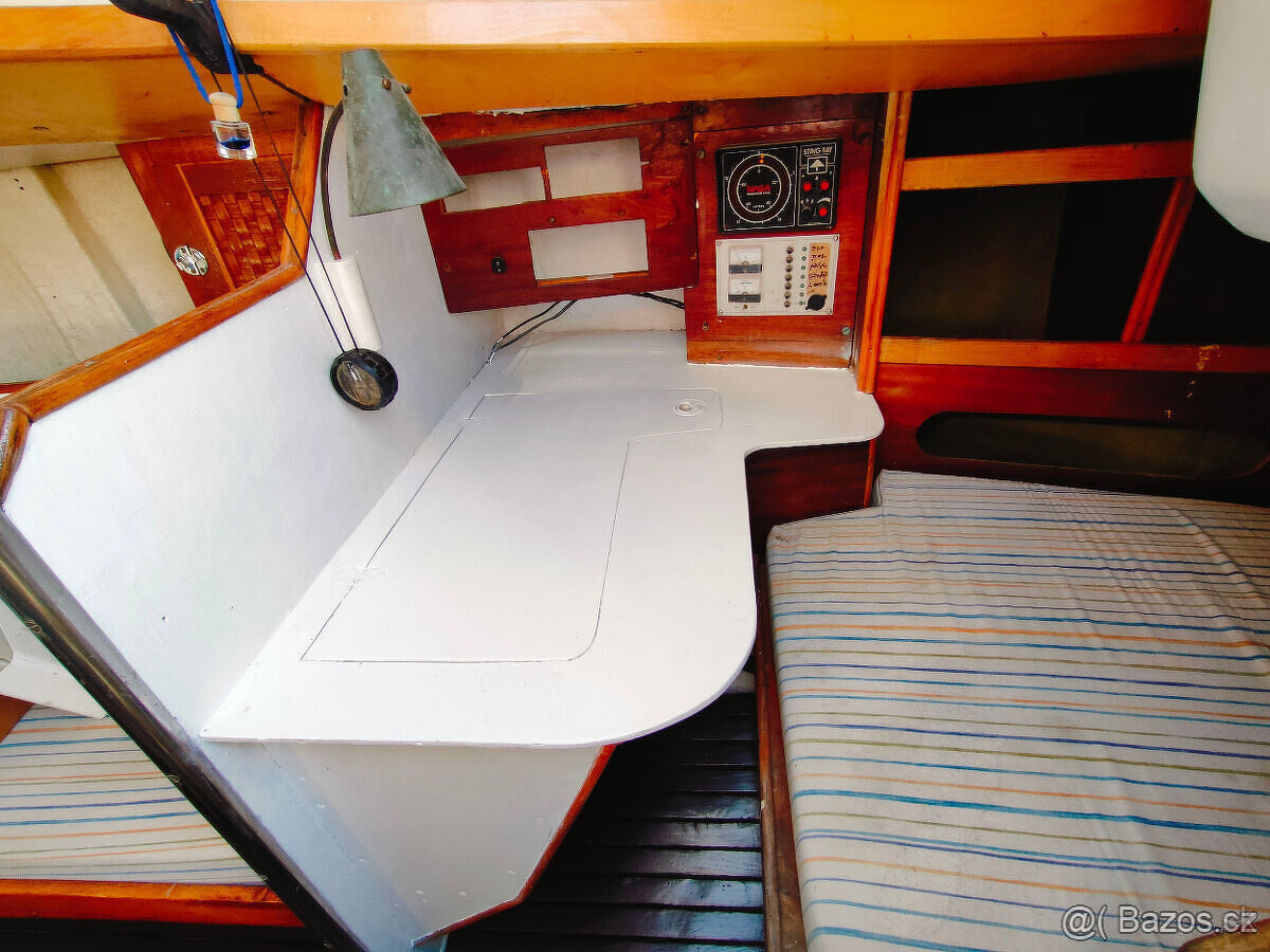 Kajutová plachetnica 9 m - 4