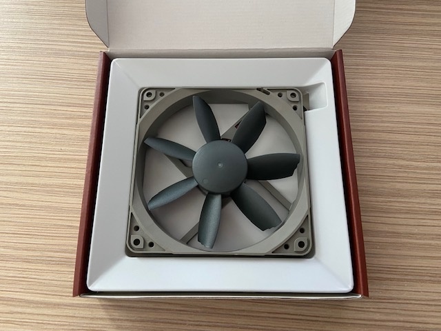 Noctua NF-S12B redux 700, SSO ložisko, ZÁRUKA 5 rokov - 4