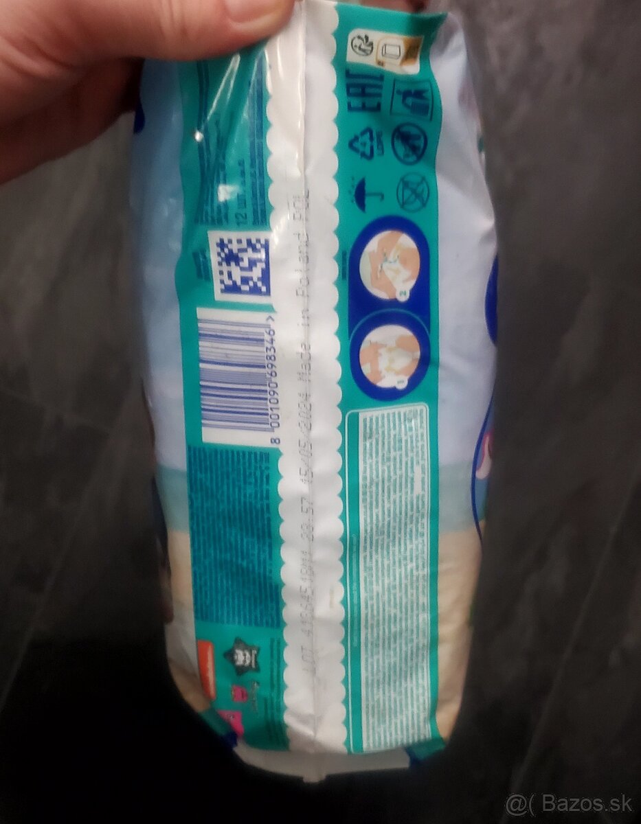 Plienky na plávanie Pampers Splashers - 4