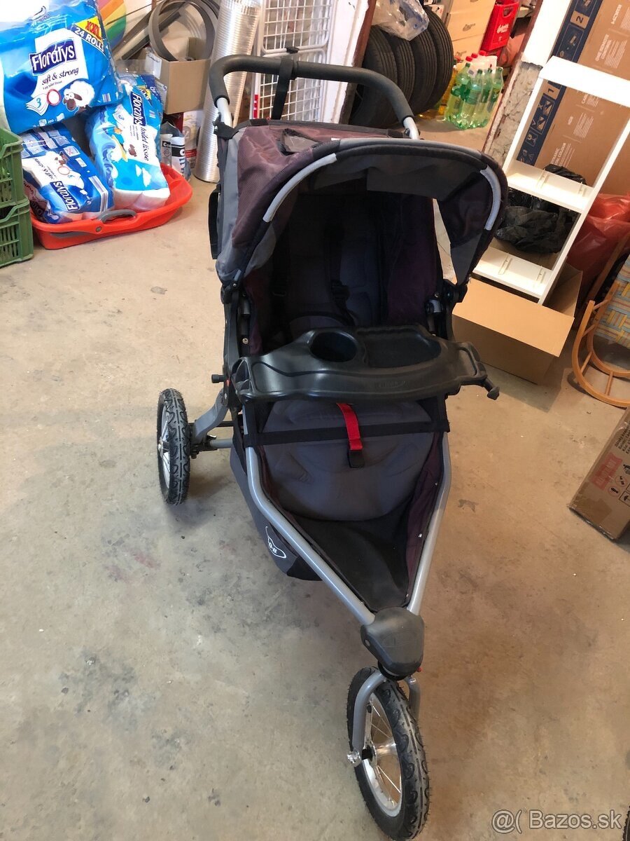 Kočiar BOB Revolution CE - 4