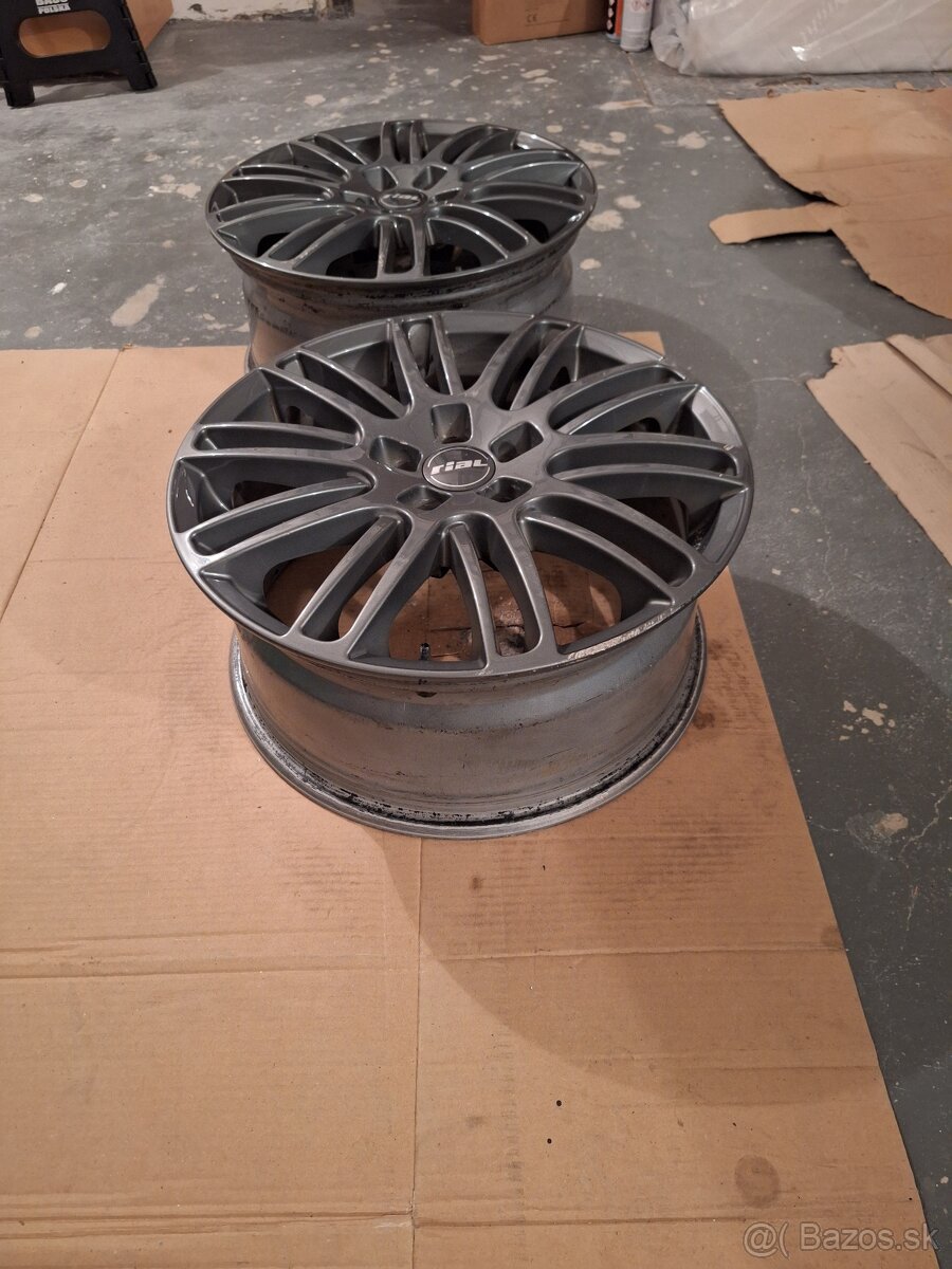 Elektróny Rial R17 - 4