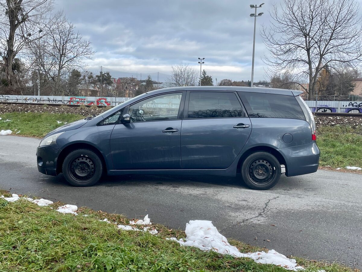 Mitsubishi Grandis 7-miestne - 4