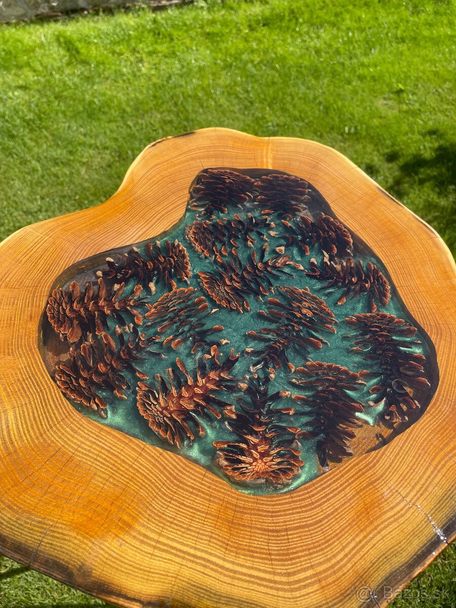 Dekoracny stolik - 4