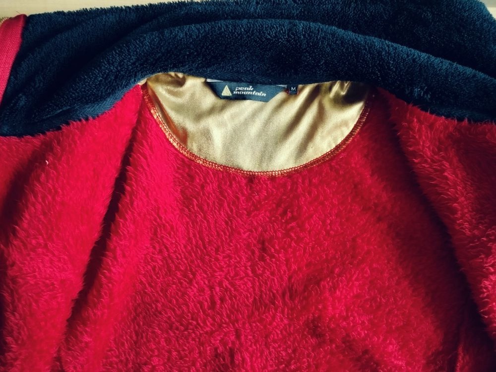 Mäkkučká dámska mikina v M/L - 4