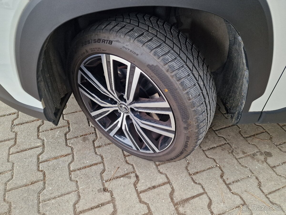 Toyota Corolla Cross 1.8 Hybrid Style e-CVT 140k (v Záruke) - 4