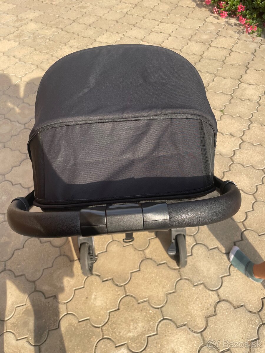 Športový samoskladací kočík - 4