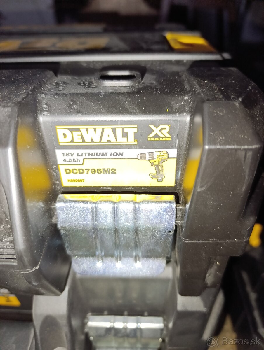 Dewalt kufor - 4