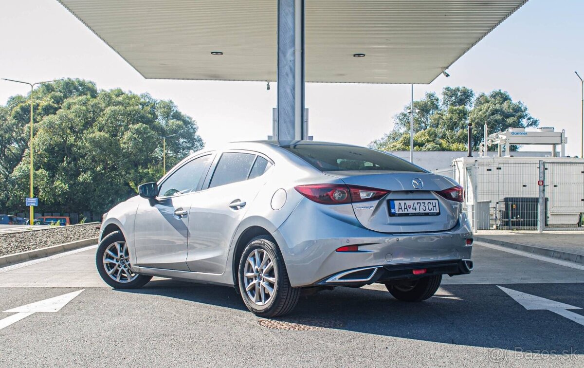 Mazda 3 2.2 Skyactiv-D150 Attraction Sedan - 4