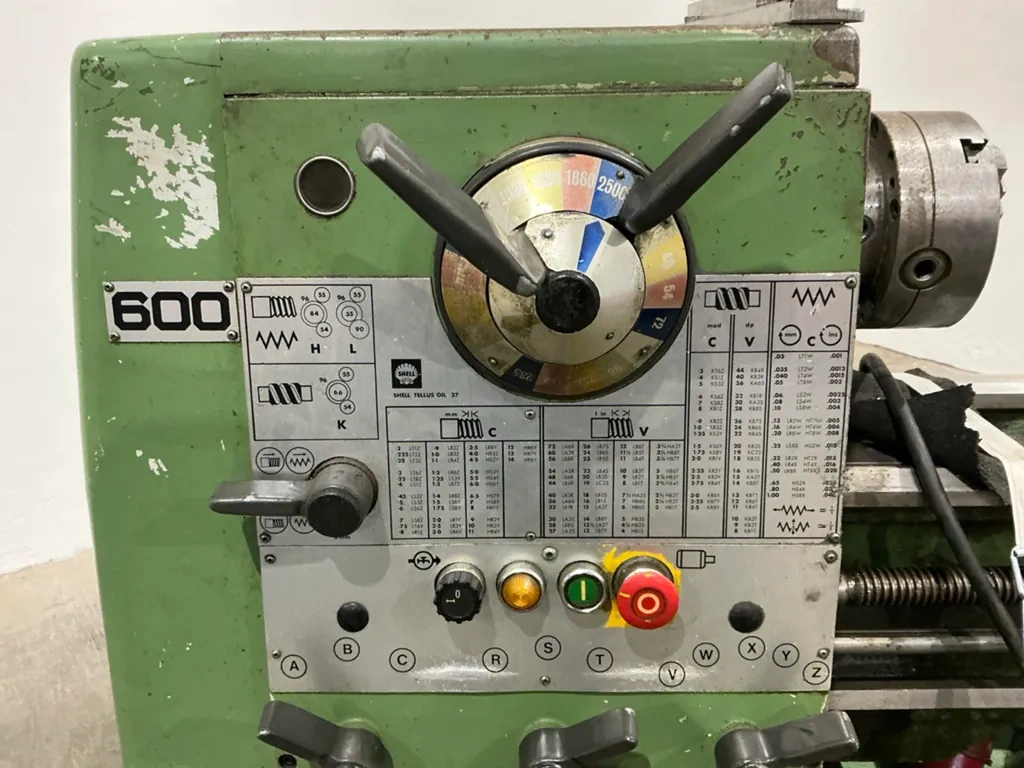 Dielenský Sústruh Colchester - 4