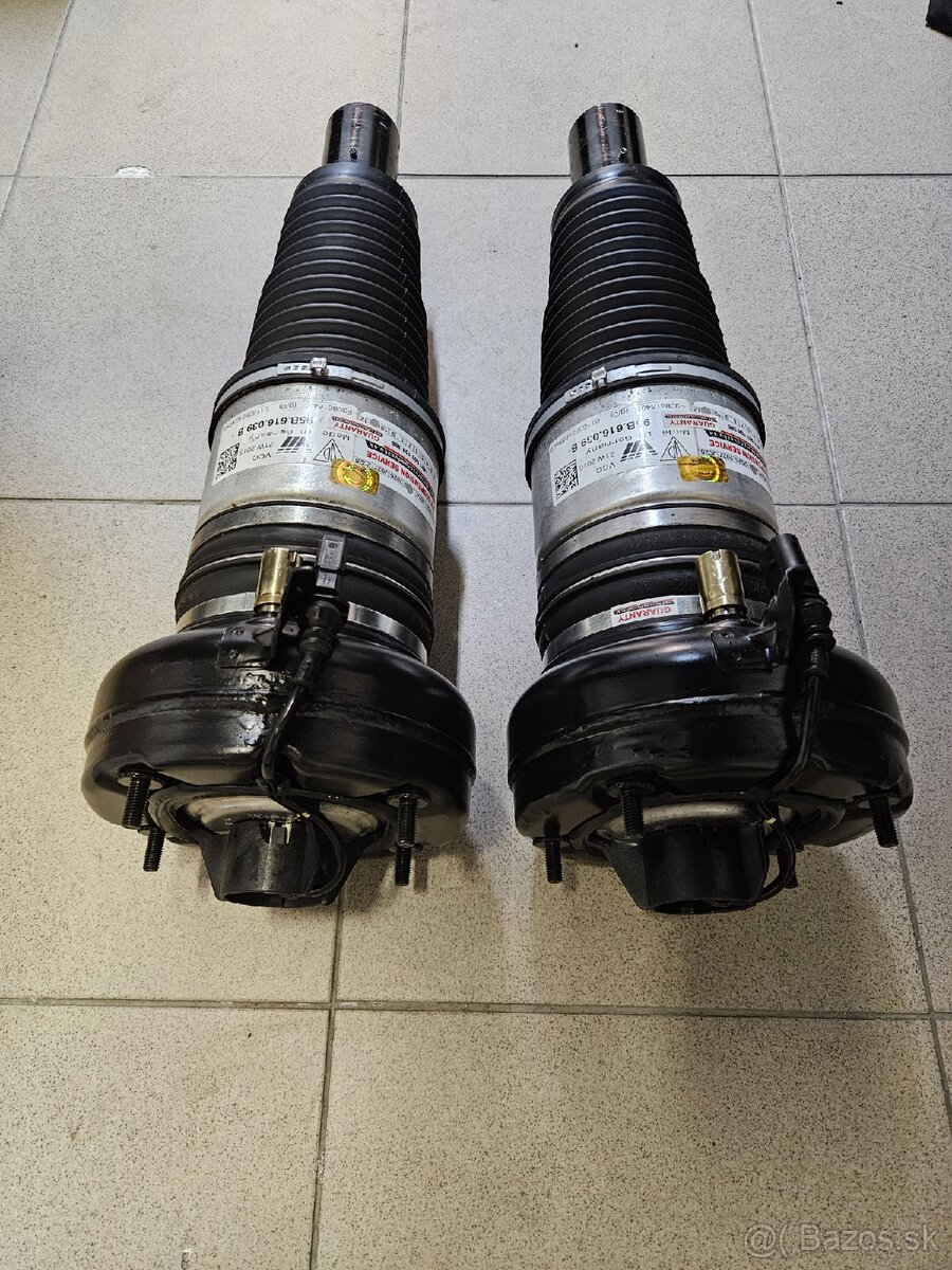 Tlmič s vankúšom Porsche MACAN, 95B 616 039 - 4