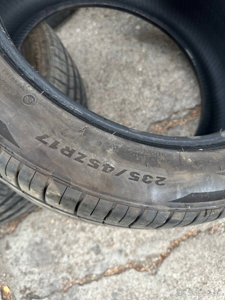 235/45 r17 letne gumy - 4