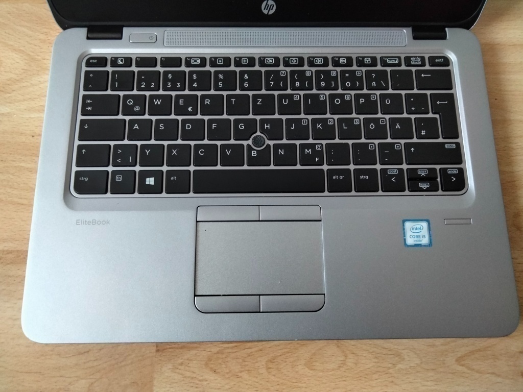 HP elitebook 820 g3/ Intel core i5/8gb ram /ssd /Windows 11 - 4