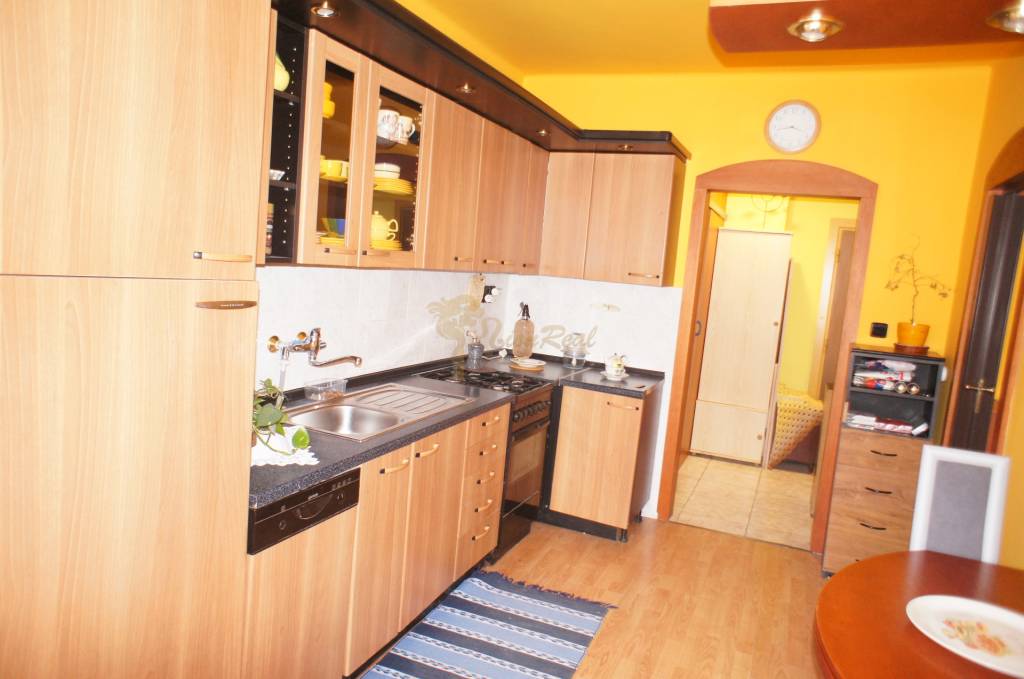 Veľký 1-izb. byt v tehlovom dome, Miletičova ul., Ružinov - 4