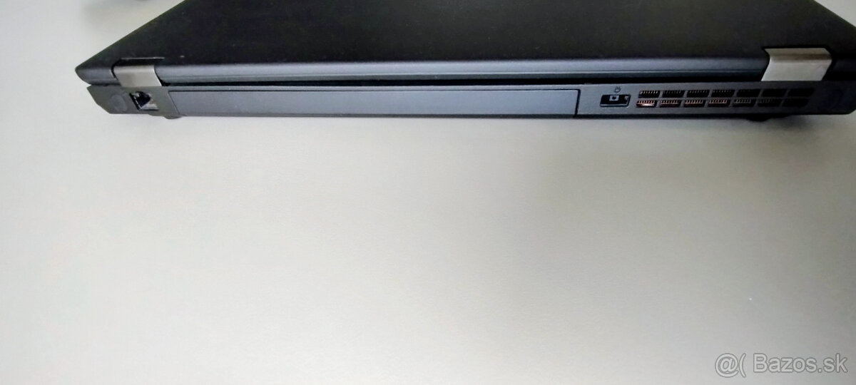 Predám Lenovo Thinkpad s procesorom i7-2,5Ghz - 4