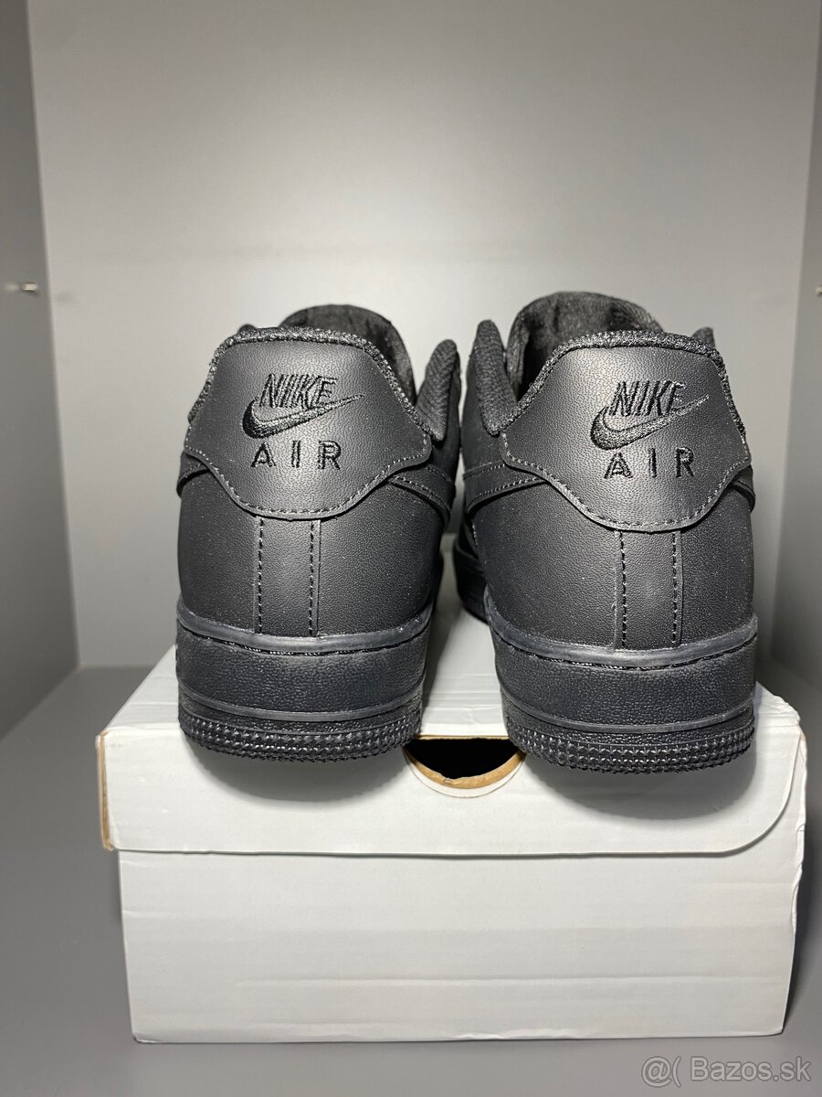 Nike Air Force 1 Čierne - 4