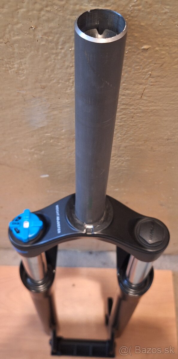 Odpružená vidlica 27,5" - 4