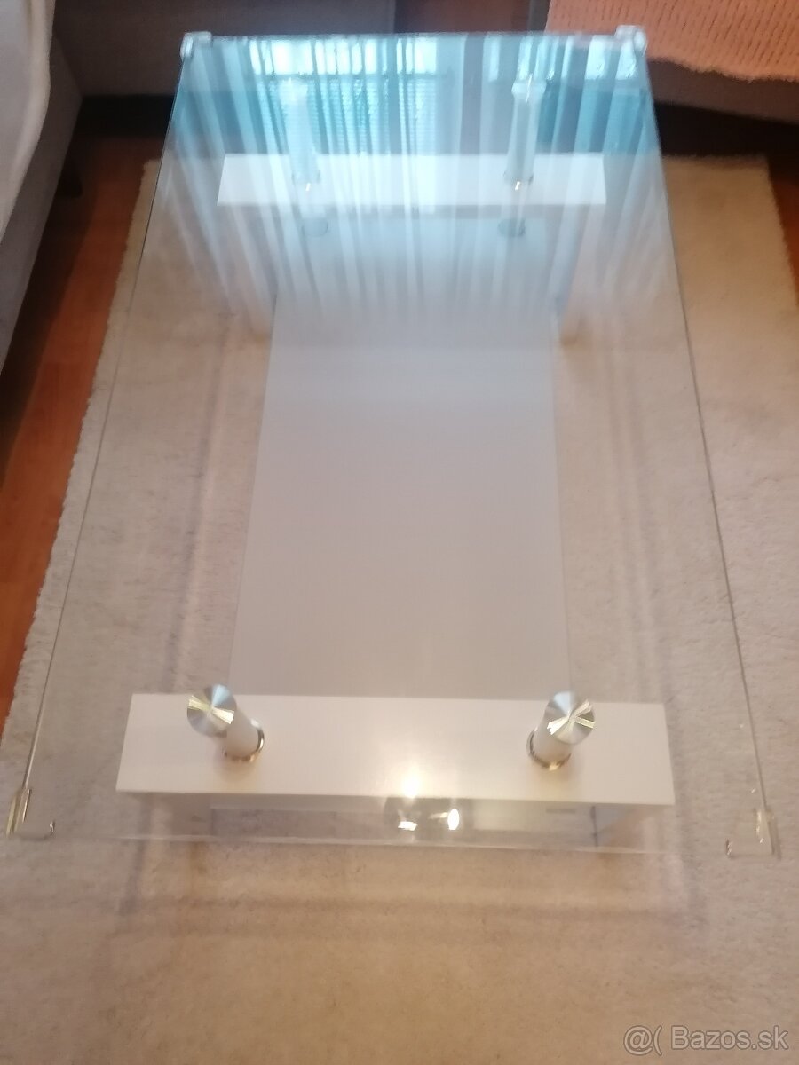 Konferencny stolik - 4