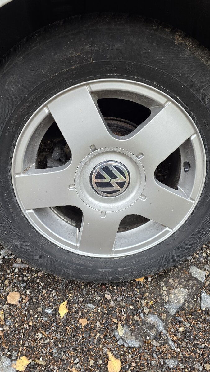 Golf 4 - Plátna STK a EK - 4