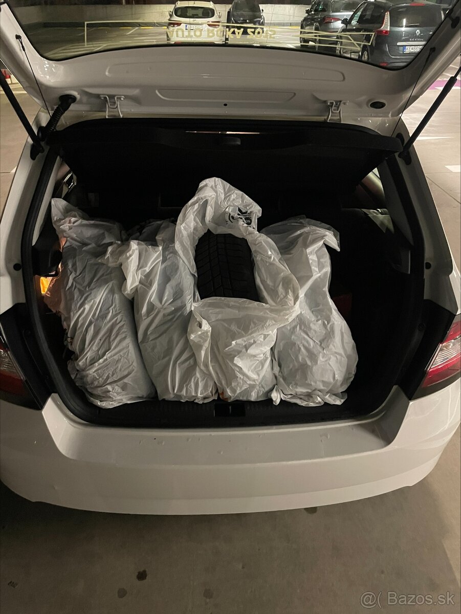 Predám Škoda Fabia 1.2 TSi - 4