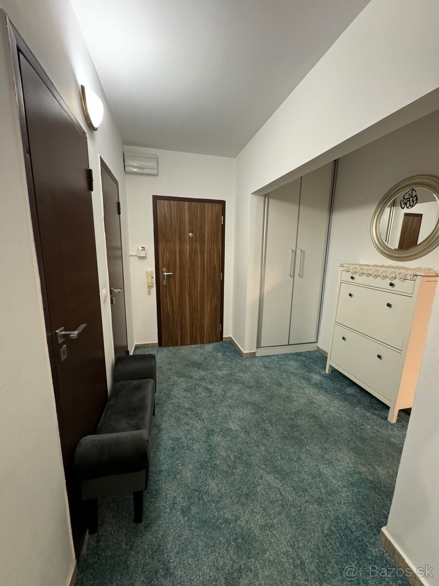 Prenájom plne zariadený 3-izbový byt na v NMnV - 4
