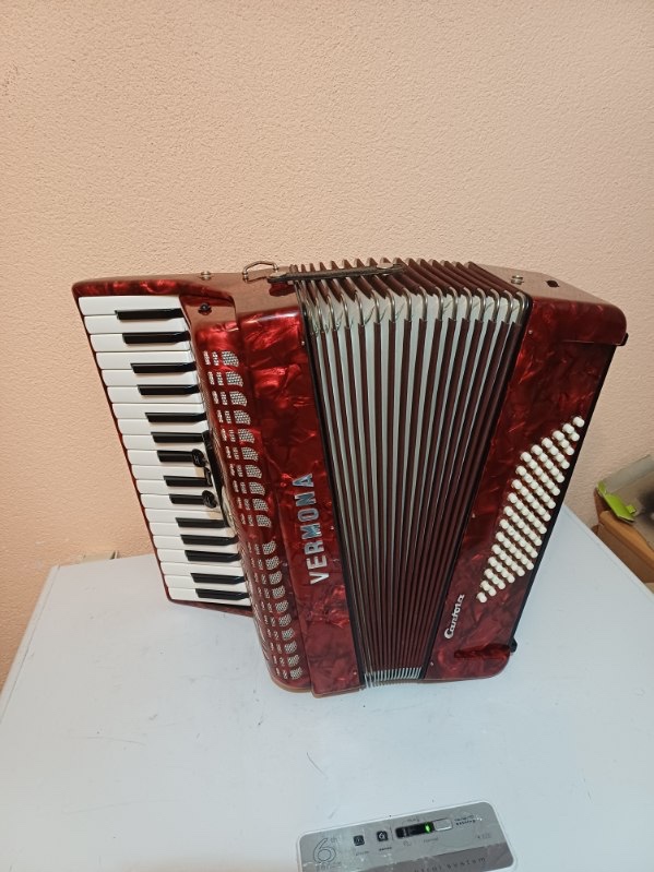 Predám akordeón Vermona - 4