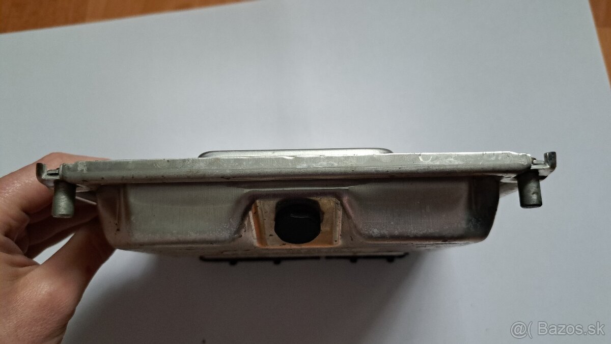 Riadiaca jednotka 038 906 012 M - 4