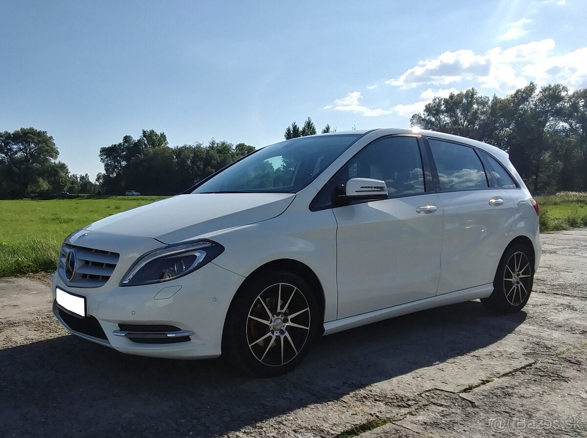 Mercedes B 180 CDI, Automat, Bixenóny, Klíma, Koža, Alu sada - 4