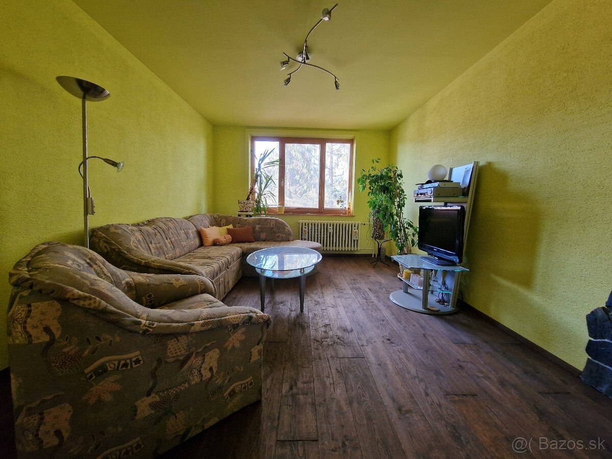 4 izbový byt s balkónom Rožňava - 4