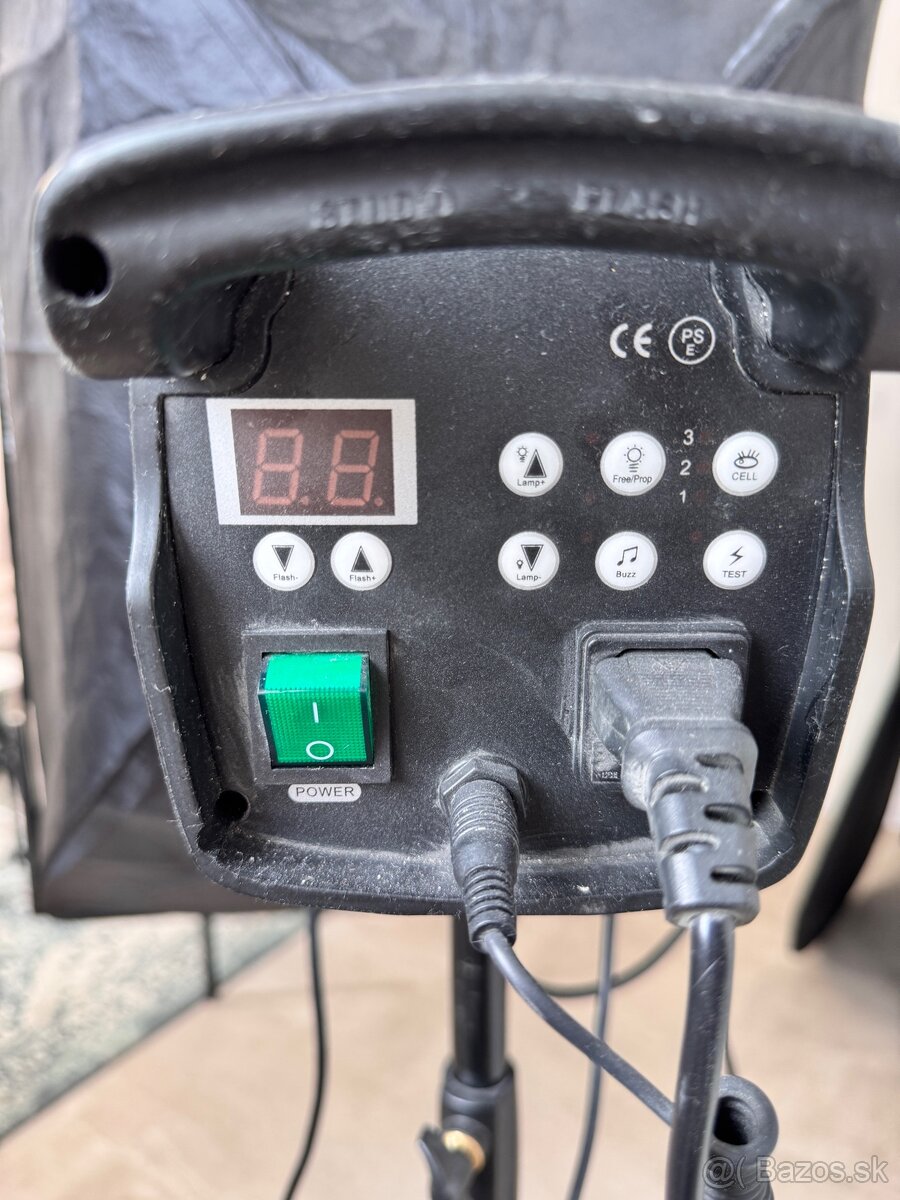 Set dvoch štúdiových bleskov T-600D - 4