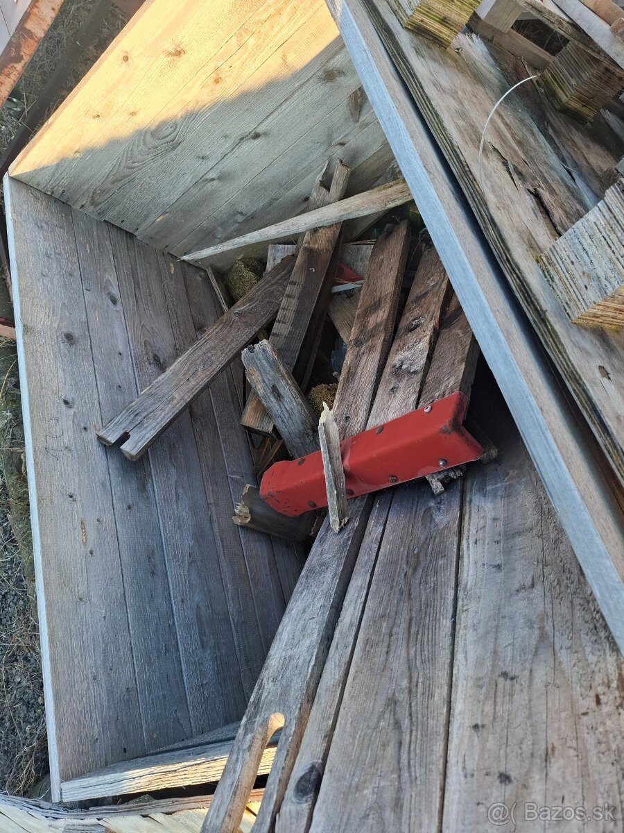 Darujem palety / drevo za odvoz - 4