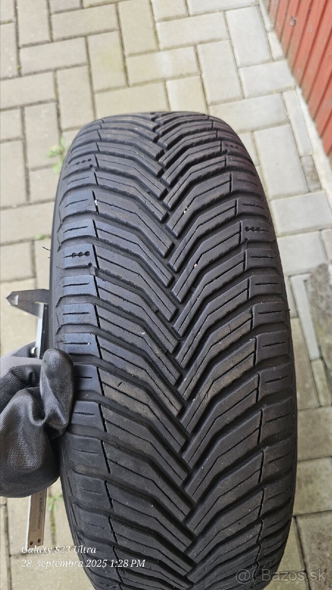 Michelin 205/55 R16 - 4