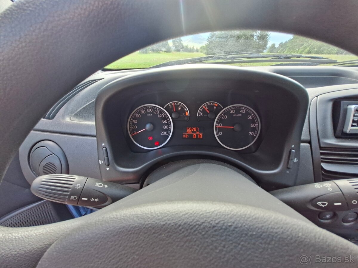 Fiat Punto v paradnom stave - 4