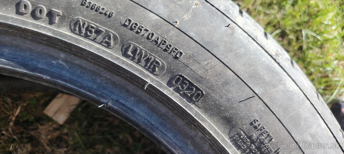235/55 r17 predám - 4
