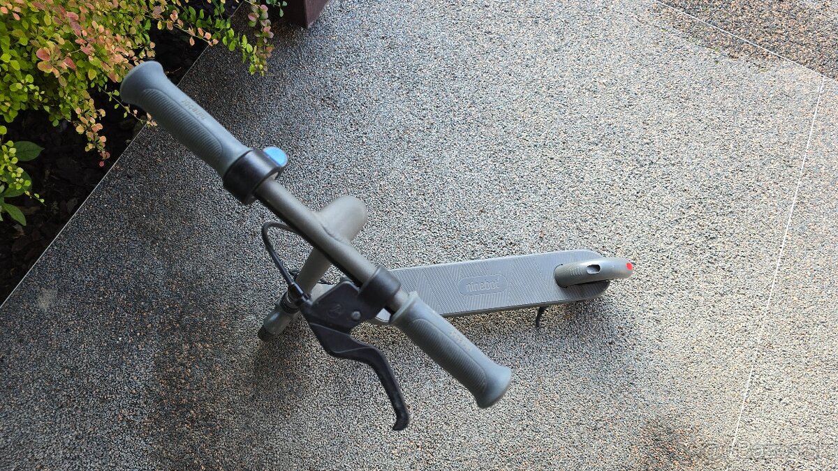 Ninebot by Segway eKickScooter ZING E10, - 4