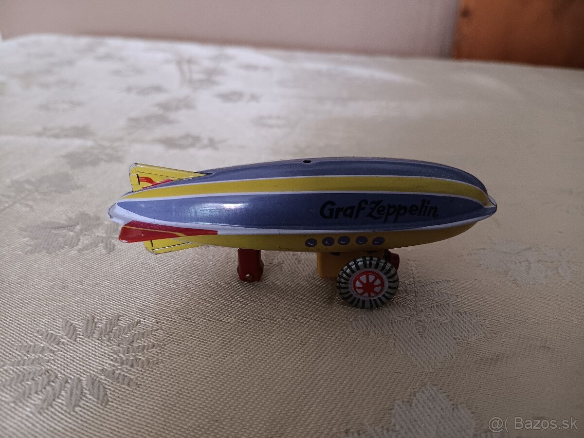 Stará plechová hračka - Zeppelin - 4