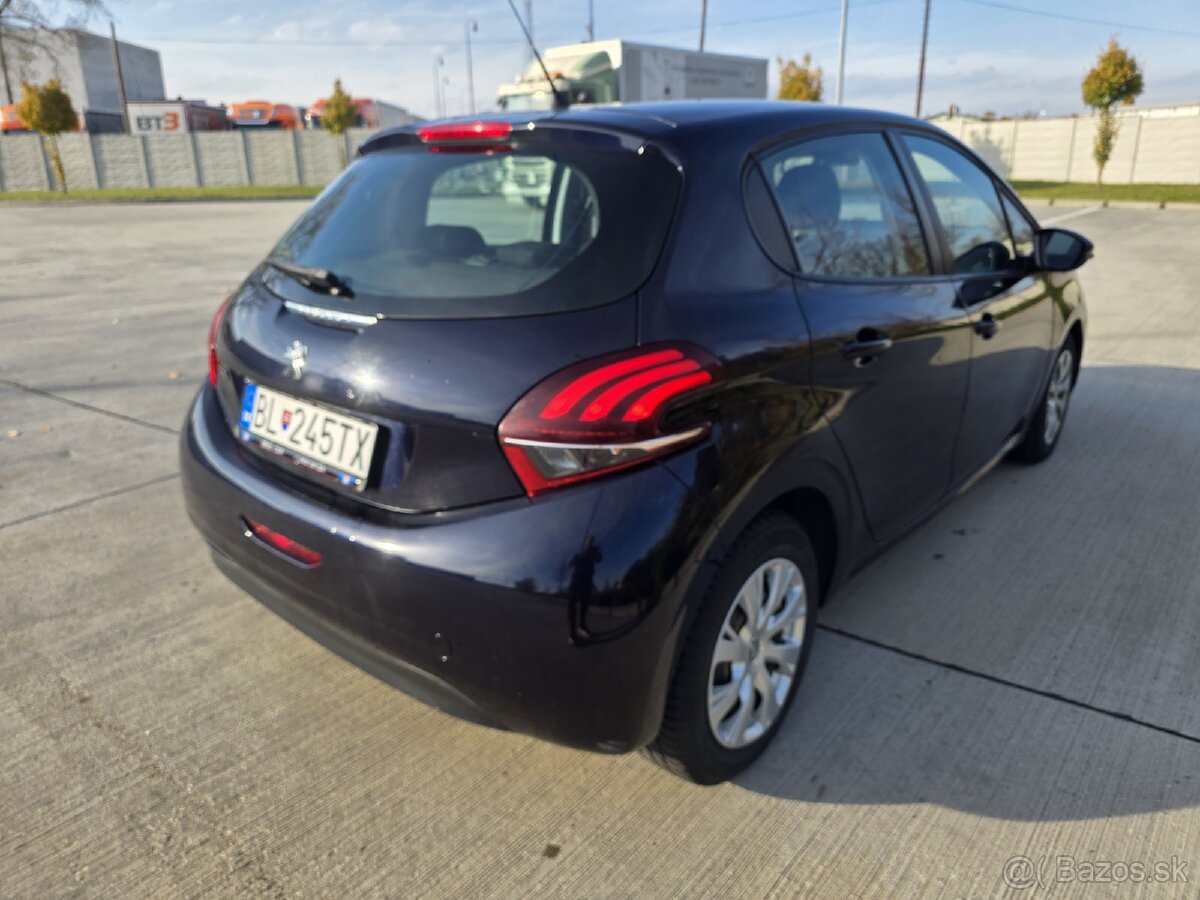 Peugeot 208 1.2 PureTech Active - 4