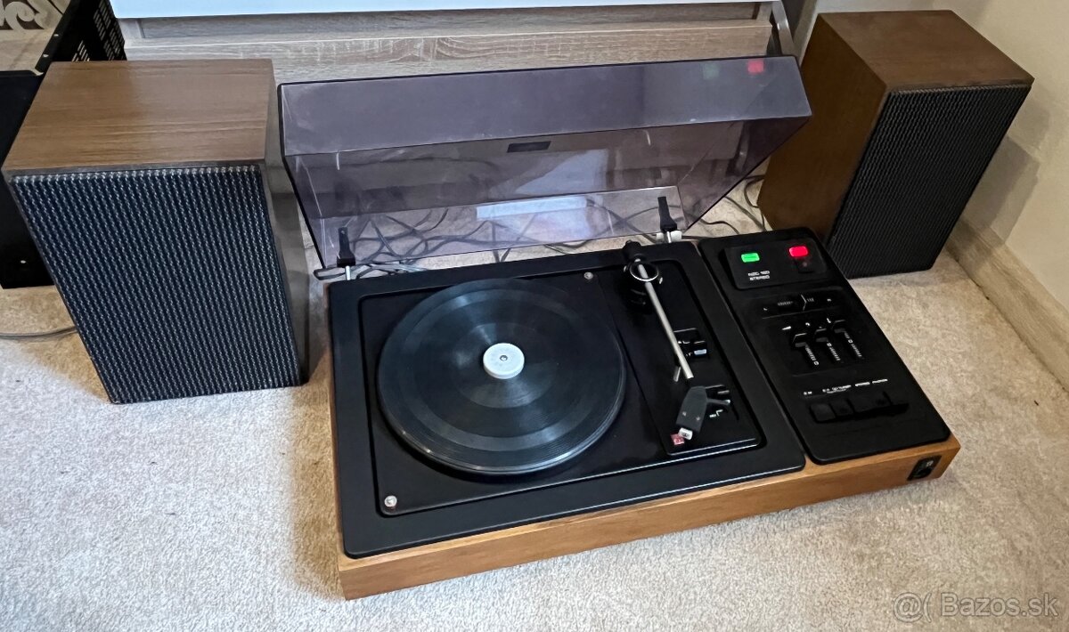 Gramofon tesla nzc 150 - 4