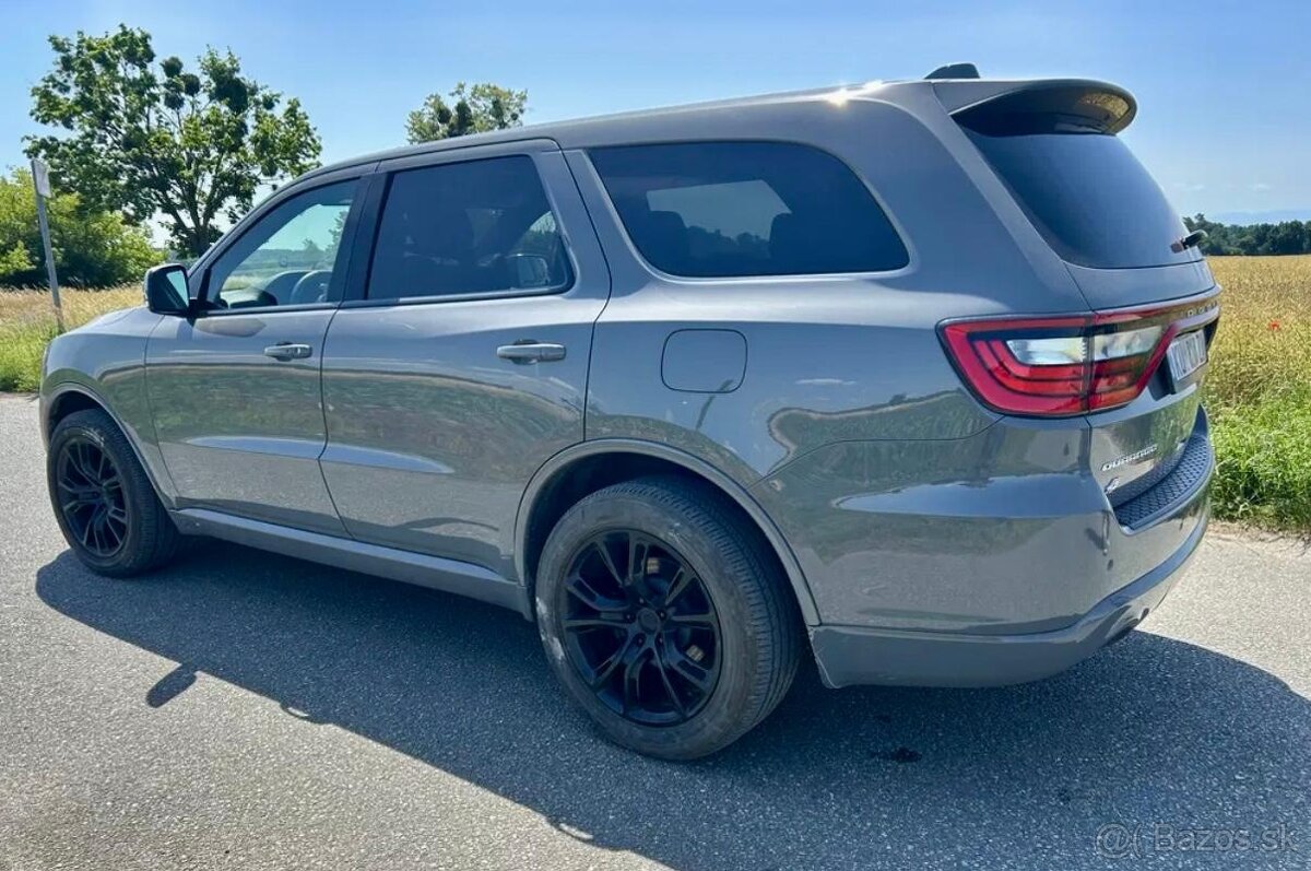 DODGE DURANGO RT 5,7 HEMI 2022 21000km V 8