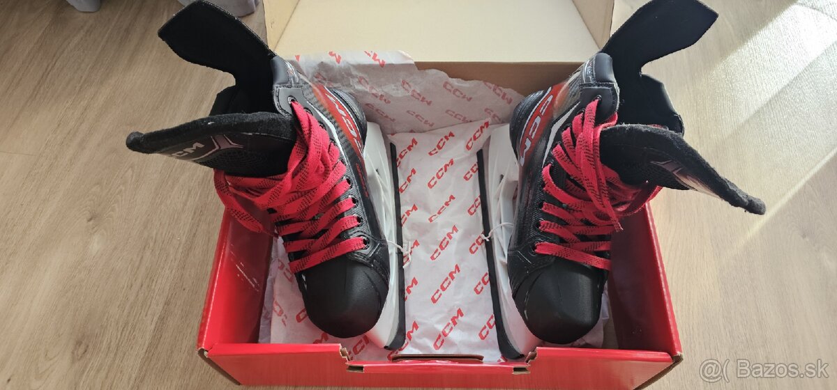 Hokejové korčule CCM JetSpeed FT860 - 4