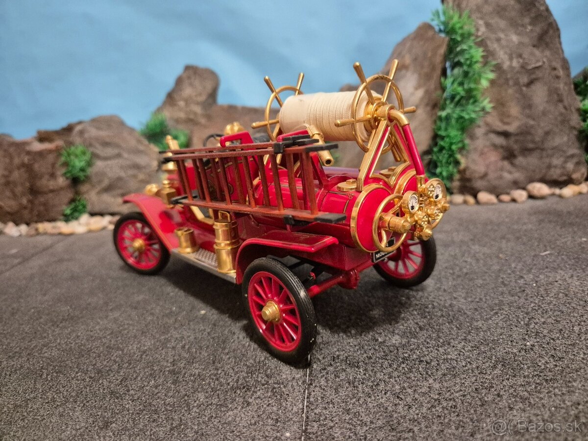 Prodám model 1:18 Ford model T 1914 Fire engine - 4